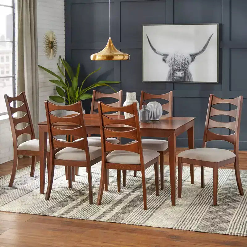 Chaise de salle à manger moderne à dossier ajouré