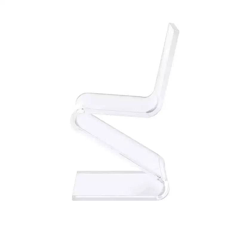 Chaise en acrylique transparent en forme de Z