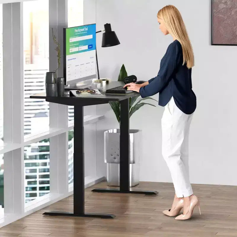 Bureau électrique réglable en hauteur