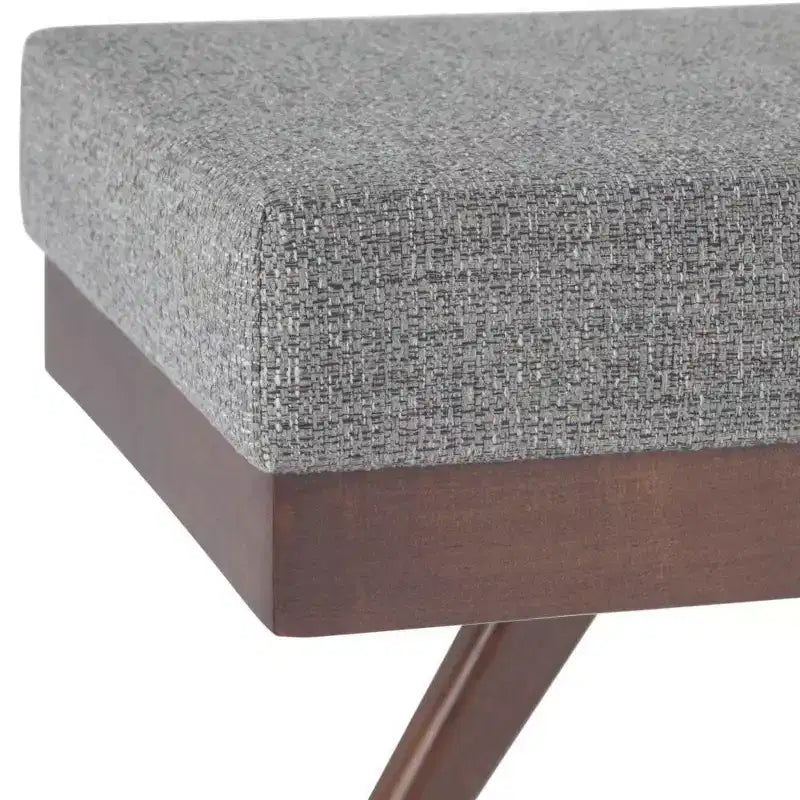 Banc de style médiéval