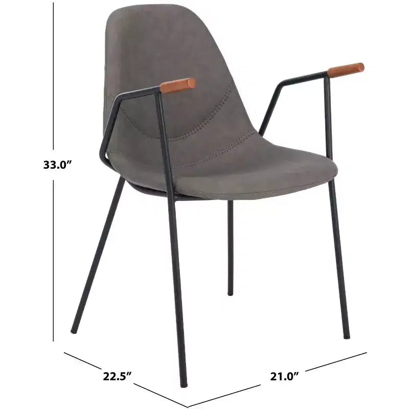 chaises de salle à manger de style médiéval