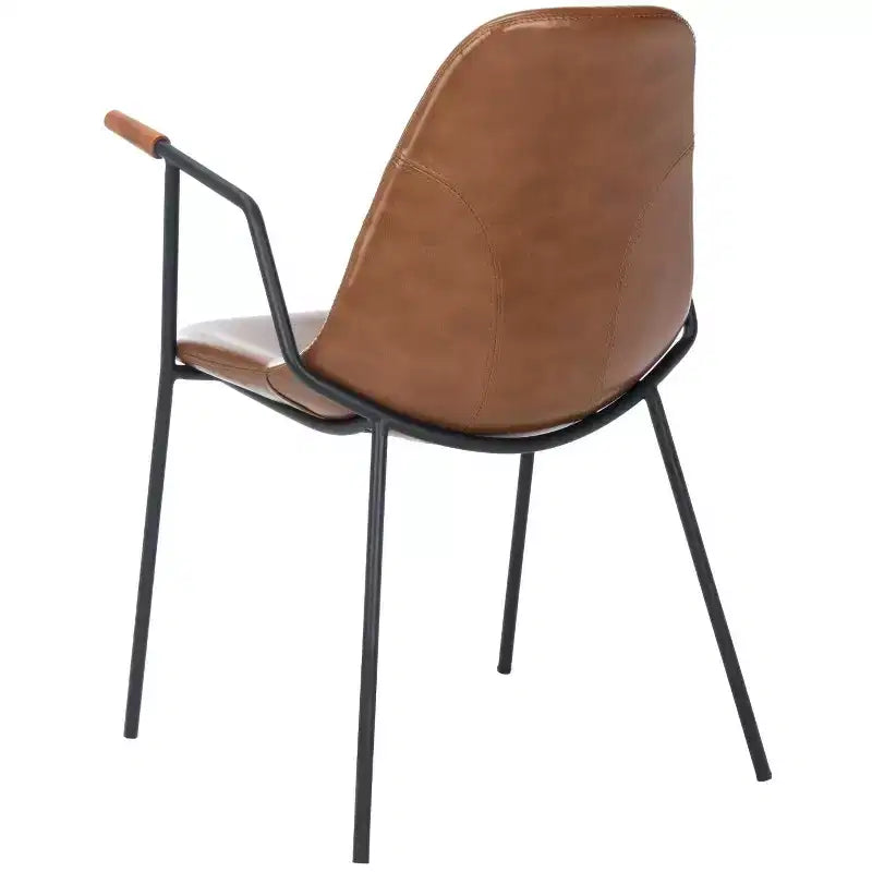 chaises de salle à manger de style médiéval