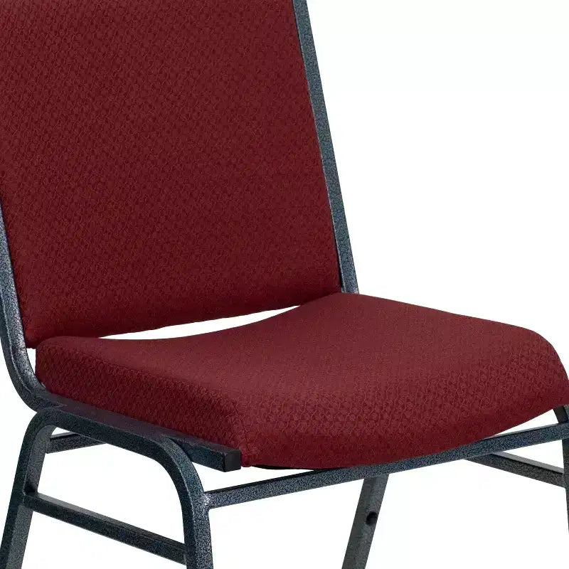 Chaises empilables robustes