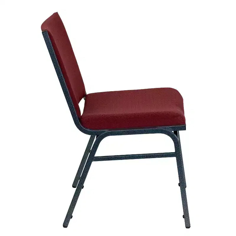 Chaises empilables robustes