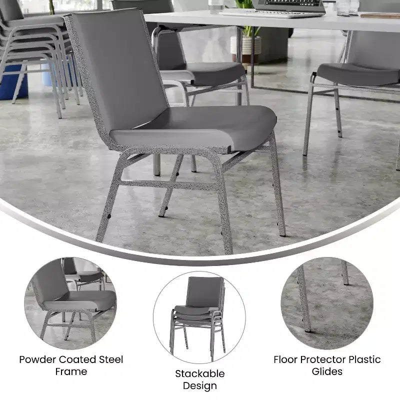 Chaises empilables robustes