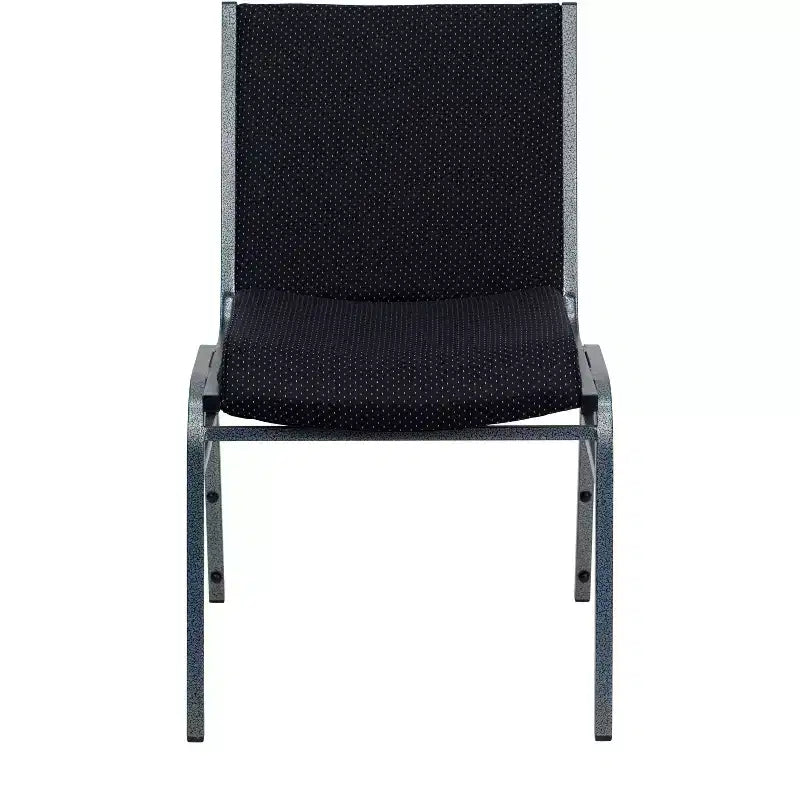 Chaises empilables robustes