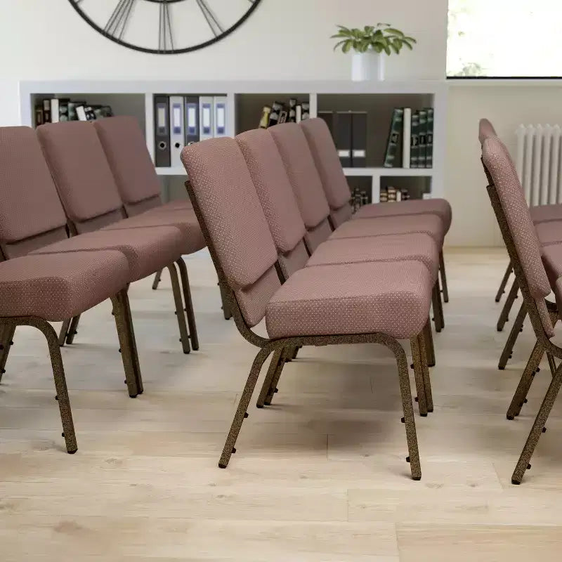 Chaise empilable pour église/réception