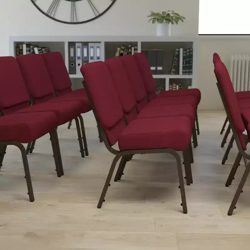 Chaise empilable pour église/réception