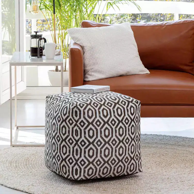 Pouf pompon intérieur/extérieur